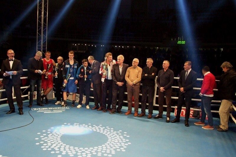 Понад 100 боксерів прийматимуть участь в 62-му міжнародному турнірі «Golden Gloves 2019»